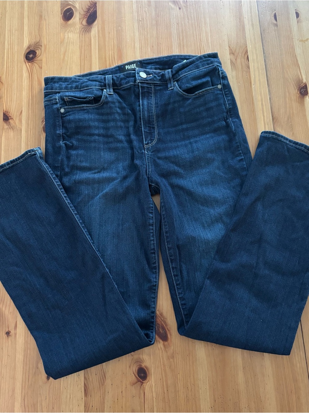 PAIGE Women’s High Rise Manhattan Slim Bootcut Jean Size 32 EUC